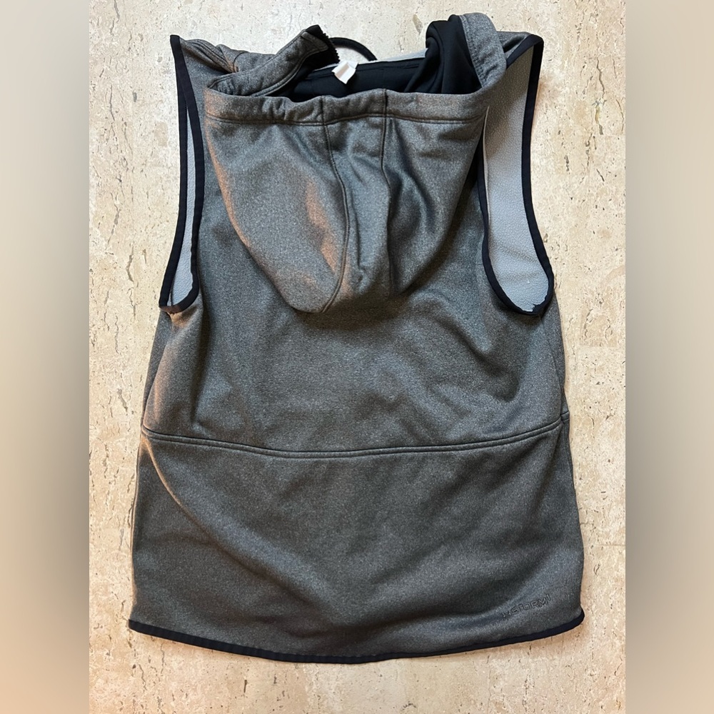 Under Armour Cold Gear Women’s Half Zip Sleeveless Pullover Size Small - Picture 3 of 5
